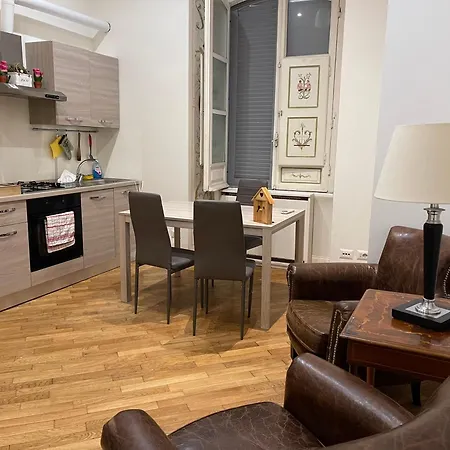 Casa Claudia Giulio Cesare Rom