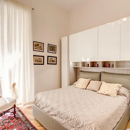 Casa Claudia Giulio Cesare 3*