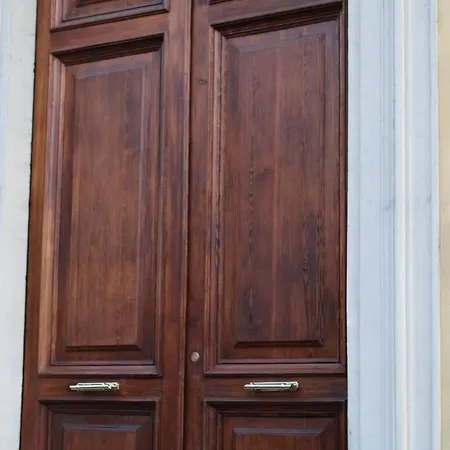 Casa Claudia Giulio Cesare Rom